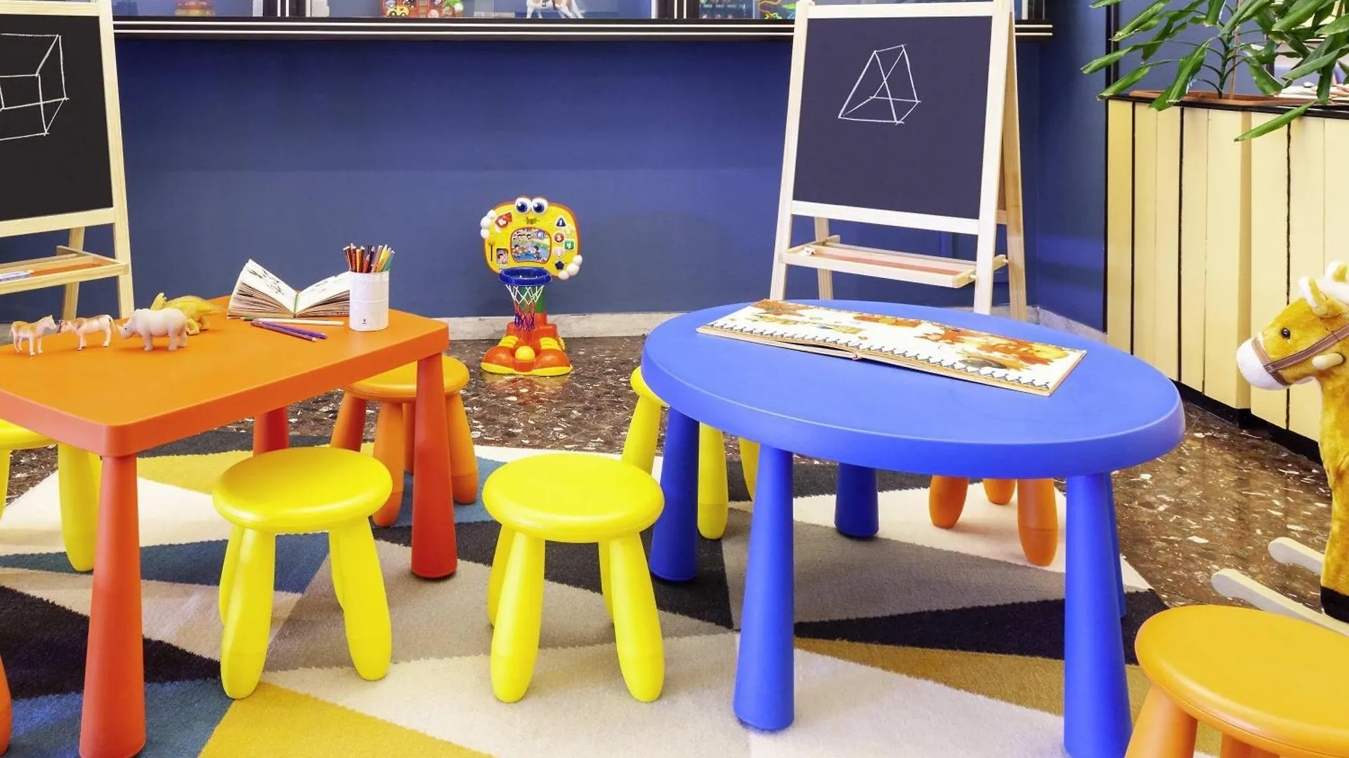 5 Hotel sul Mare vicino alla Cattedrale di San Nicola Pellegrino a Trani