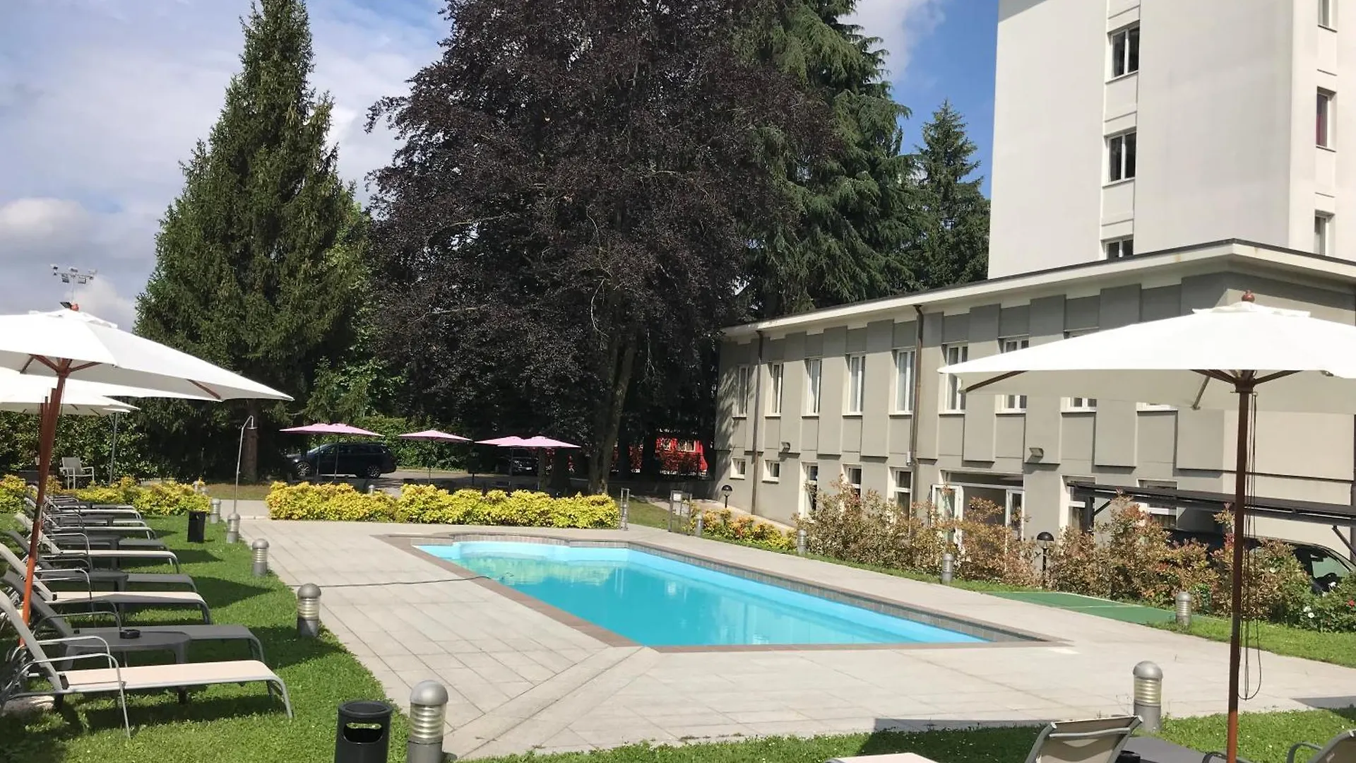 Soggiornare nelle Alpi Italiane: 15 Hotel di Design a Confronto